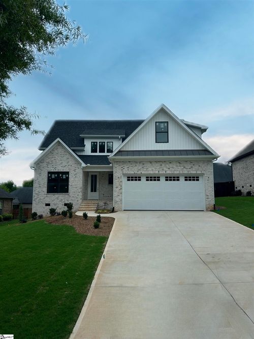 580 Chattooga Rd, Roebuck, SC, 29376-3384 | Card Image