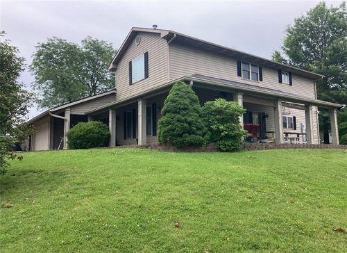 2216 Country Club Dr, Chillicothe, MO, 64601-3512 | Card Image