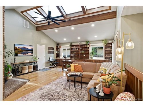 643 Brentwood St, Lakewood, CO, 80214-4478 | Card Image