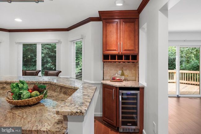 8924 Cross Chase Cir, House other with 4 bedrooms, 5 bathrooms and null parking in LORTON VA | Image 24