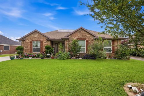 2610 18th St N, Texas City, TX, 77590-4154 | Card Image