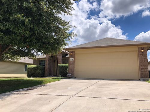 7226 Horizon Oaks, San Antonio, TX, 78244-1754 | Card Image