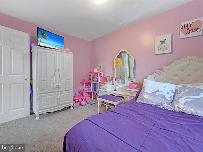 547 E Main St, House other with 4 bedrooms, 3 bathrooms and null parking in HEGINS PA | Image 30