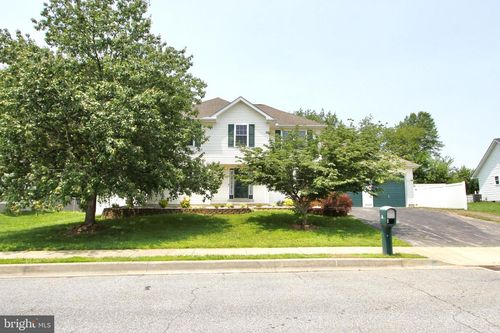 931 Boxwood Dr, Smyrna, DE, 19977-1790 | Card Image