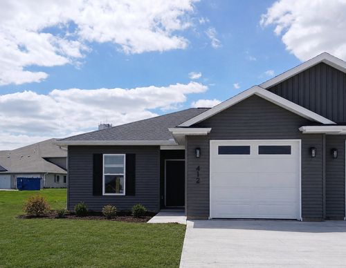 412 N 2nd St, Eldridge, IA, 52748-1257 | Card Image