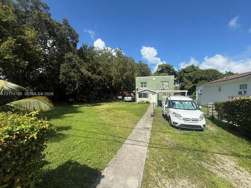 337 Nw 48th St, Miami, FL, 33127-2458 | Card Image