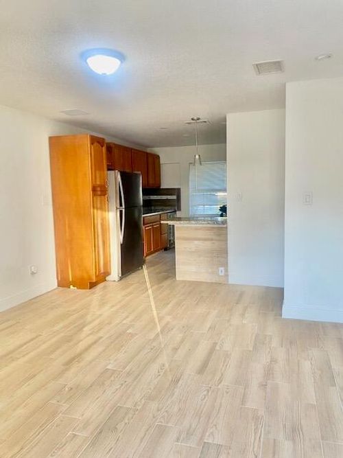 312 N 27th St, Fort Pierce, FL, 34947-3315 | Card Image