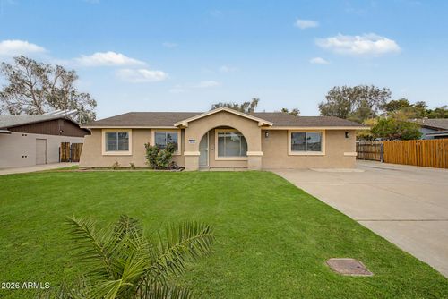 3008 W Angela Dr, Phoenix, AZ, 85053-1916 | Card Image
