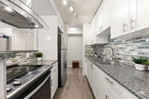 1202-6759 Willingdon Ave, Burnaby, BC, V5H3Y9 | Card Image