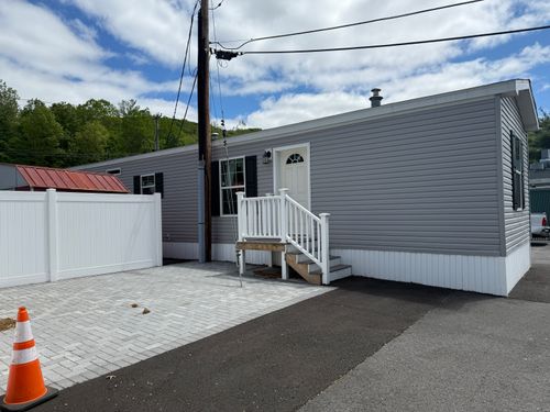 trlr-1-1402 Waterbury Rd, Thomaston, CT, 06787-2000 | Card Image