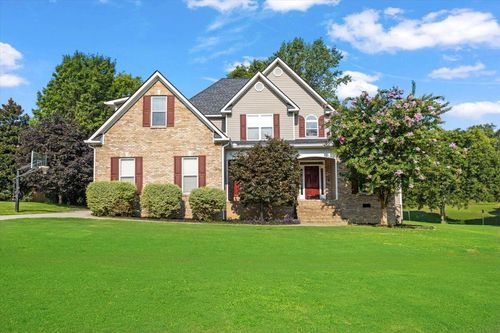 3450 Misty Meadows Dr Nw, Dalton, GA, 30721-1740 | Card Image