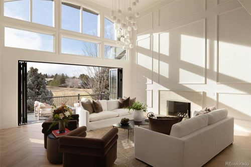 101 Glenmoor Ln, Englewood, CO, 80113-7172 | Card Image