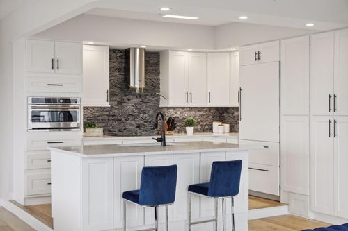 unit-4202-168 6th St E, Saint Paul, MN, 55101-1972 | Card Image