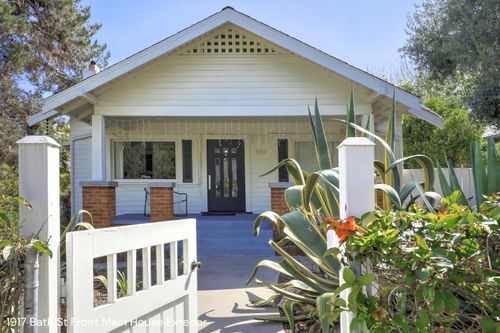 1917 Bath St, Santa Barbara, CA, 93101-2812 | Card Image