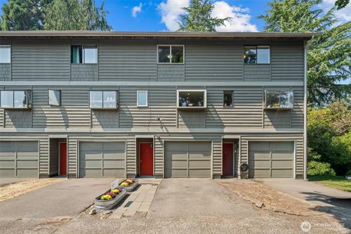 702 Nw 189th Lane, Shoreline, WA, 98177 | Card Image
