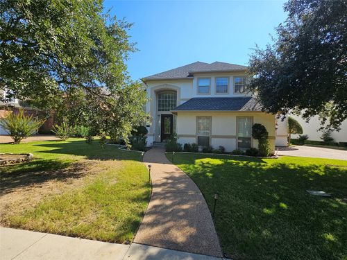 7408 Bradford Pear Dr, Irving, TX, 75063-8407 | Card Image