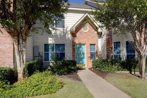 5816 Giddyup Ln, Fort Worth, TX, 76179-7355 | Card Image