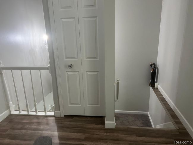 17540 Edward Cir, Condo with 2 bedrooms, 2 bathrooms and null parking in Clinton Twp MI | Image 12