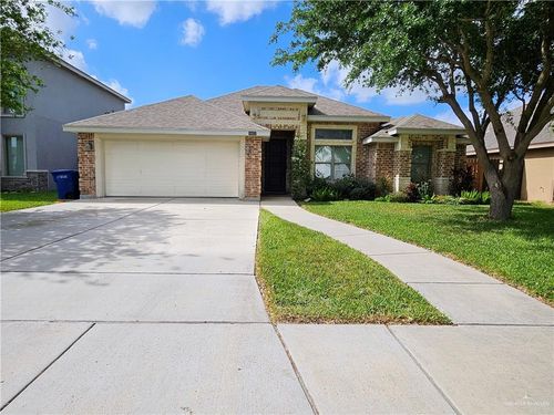 3821 Thunderbird Avenue, McAllen, TX, 78504 | Card Image