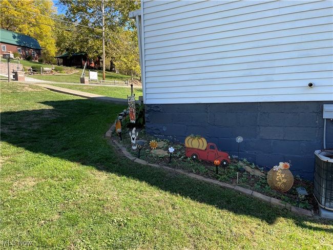 View of yard featuring cooling unit | Image 26