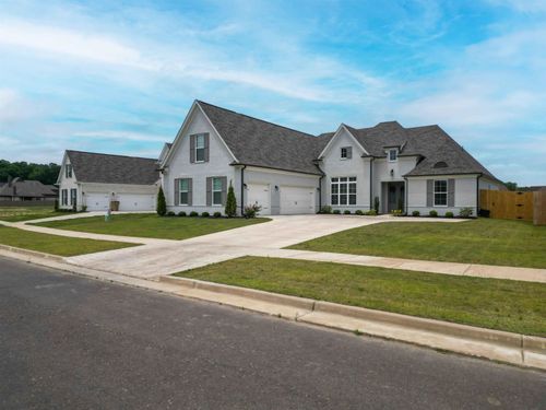 9606 Grays Hollow Dr S, Cordova, TN, 38018-7953 | Card Image