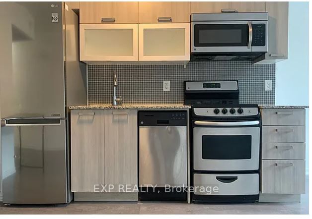 Residential in Toronto C01 3