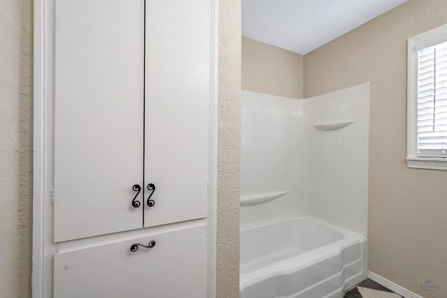 1605 N Big Spring St, Home with 0 bedrooms, 0 bathrooms and null parking in Midland TX | Image 26