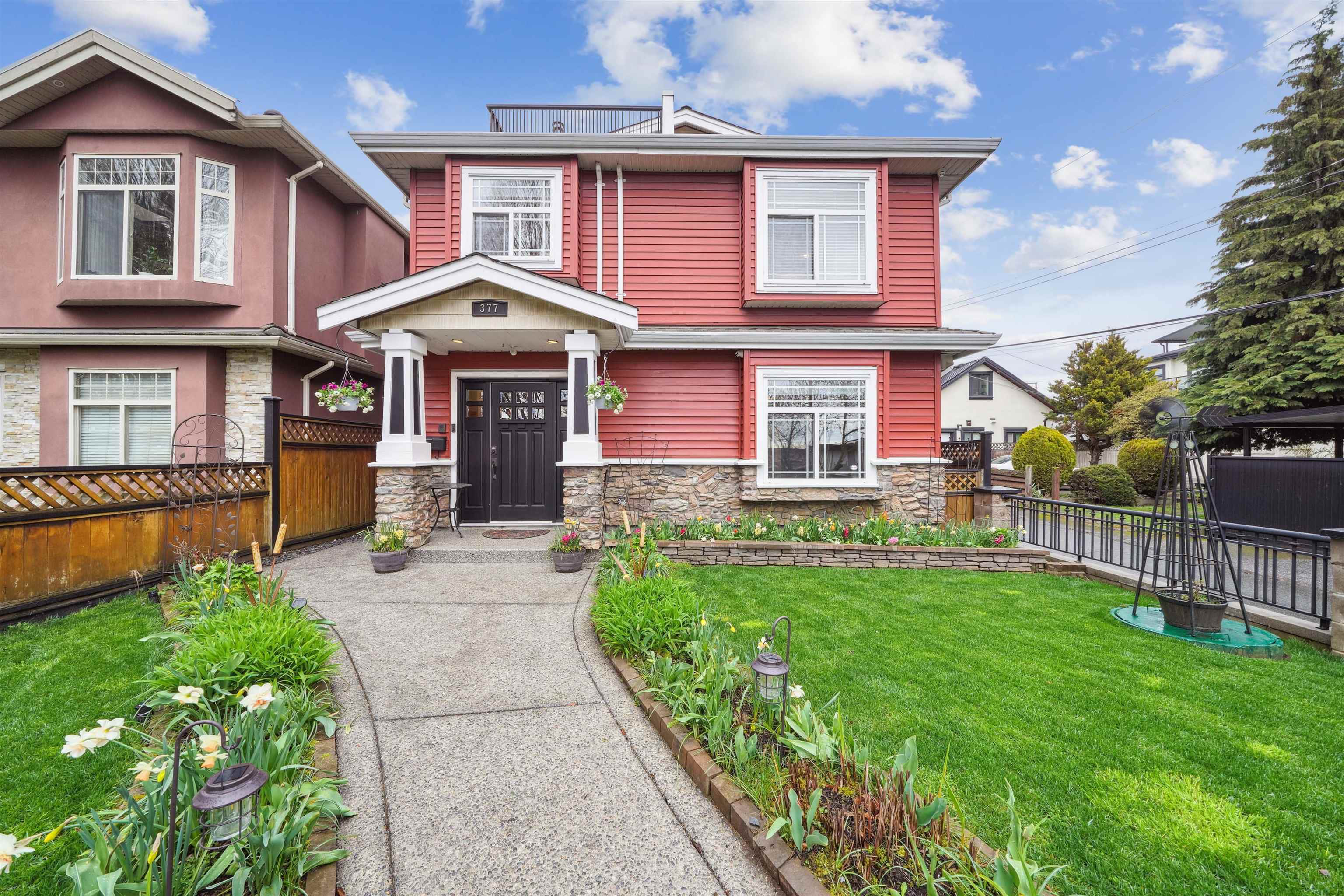 377 E 60 Th Avenue, House other with 4 bedrooms, 4 bathrooms and 3 parking in Vancouver BC | Image 3