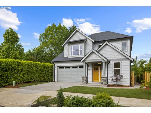 5121 Se Mullan St, Milwaukie, OR, 97222 | Card Image