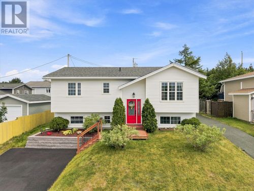 5 Starrigan Pl, House with 4 bedrooms, 2 bathrooms and null parking in Conception Bay South NL | Card Image