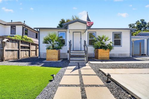 908 1/2 Jewett St, Houston, TX, 77009-3821 | Card Image