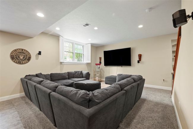 202 Emerson Pines Dr, House other with 5 bedrooms, 5 bathrooms and 4 parking in Cranberry Township PA | Image 34