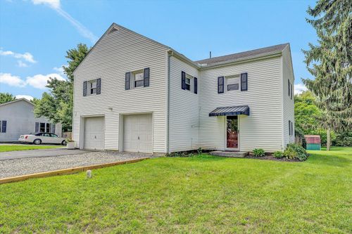 215 S Hill Dr, Christiansburg, VA, 24073-5436 | Card Image