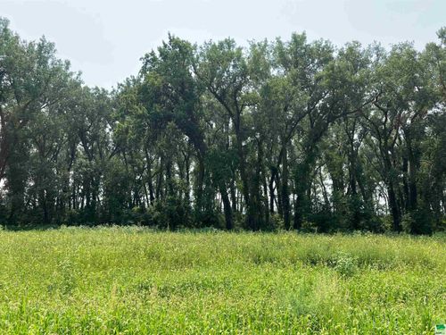 46043 Daniel Place, Vermillion, SD, 57069 | Card Image