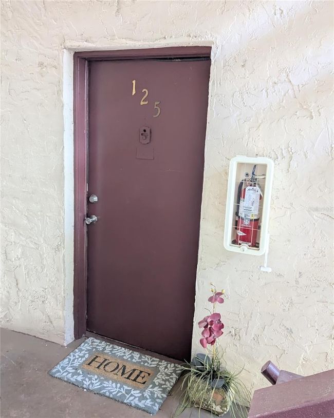 UNIT-125 - 3840 N Lake Dr, Condo with 1 bedrooms, 1 bathrooms and null parking in TAMPA FL | Image 9