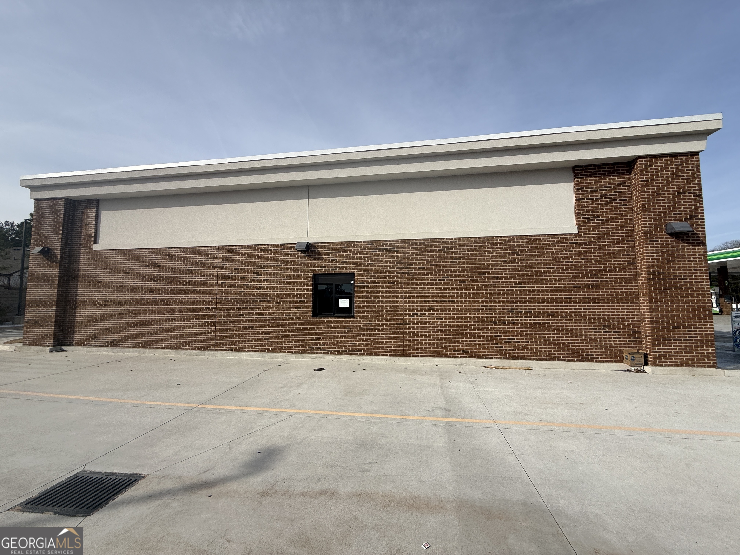 Commercial Lease in Auburn 2
