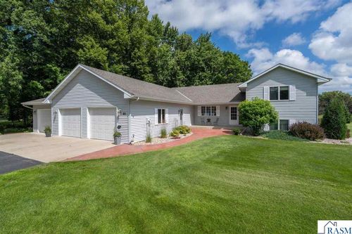 80 Canterbury Ct, Mankato, MN, 56001-8988 | Card Image