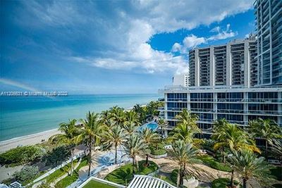 608 - 6801 Collins Ave, Condo with 1 bedrooms, 1 bathrooms and null parking in Miami Beach FL | Image 3