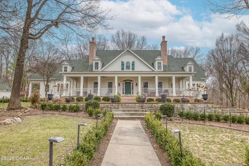 4522 Eden Hall Ln, Joplin, MO, 64804-8427 | Card Image