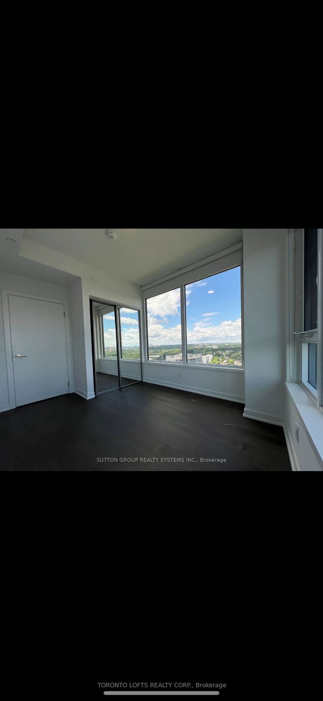 1926 Lake Shore Blvd W, Home with 1 bedrooms, 3 bathrooms and null parking in Toronto ON | Image 10