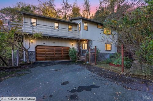 301 Toyon Road, Ukiah, CA, 95482 | Card Image