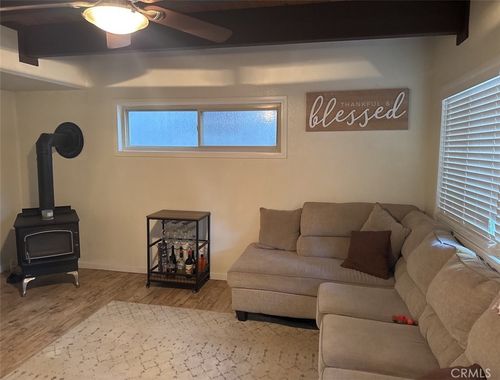 22903 Waters Dr, Crestline, CA, 92325-9373 | Card Image