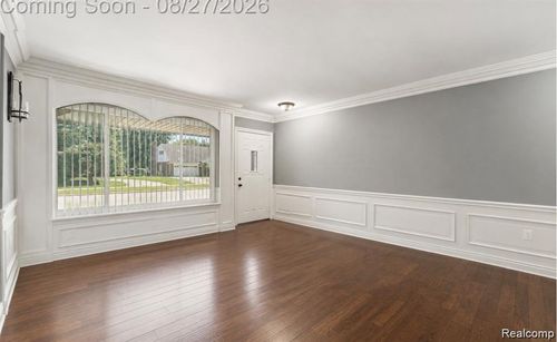 13167 Kozak Dr, Sterling Heights, MI, 48312-3242 | Card Image