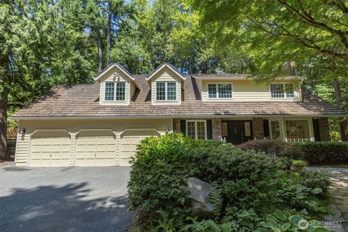 11750 Ne 36th Pl, Bellevue, WA, 98005-1232 | Card Image
