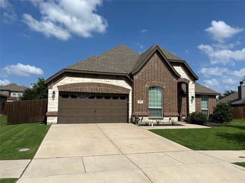 1566 Country Crest Dr, Waxahachie, TX, 75165-7902 | Card Image