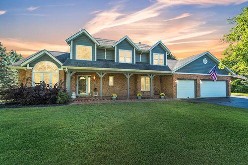 11715 334th Ave, Twin Lakes, WI, 53181-9466 | Card Image