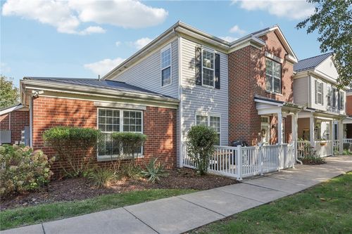 208 Sonie Dr, Sewickley, PA, 15143-8588 | Card Image