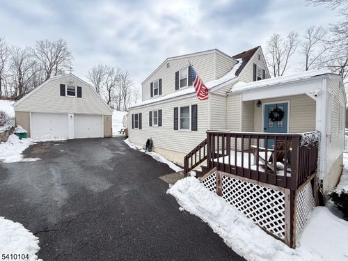 3 Learn Rd, Columbia, NJ, 07832-2512 | Card Image