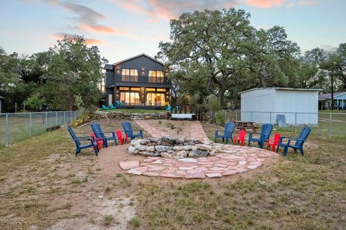 2758 Lakeshore Dr, Canyon Lake, TX, 78133-2936 | Card Image