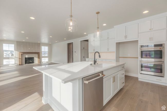 105 - 2989 S Rock View Dr, House other with 5 bedrooms, 4 bathrooms and 3 parking in Francis UT | Image 4